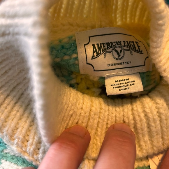 NWT AE Oversized Fairisle Mock Neck Women's Sweater Size Medium - Picture 12 of 13